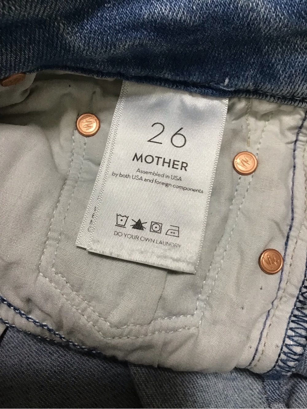 MOTHER High Waisted Looker Ankle Fray in Au Revoir Size 26. - Picture 9 of 11